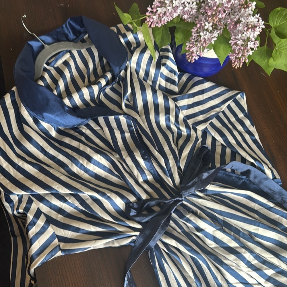 Vintage Striped Robe - Picture 4 of 5